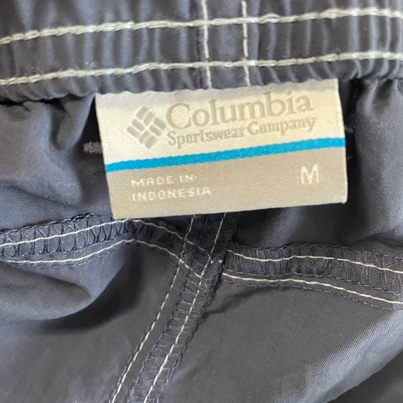 Women's💙🩶Columbia Sandy River Cargo Shorts with Adjustable Belt,Medium Navy Blue - Picture 10 of 10